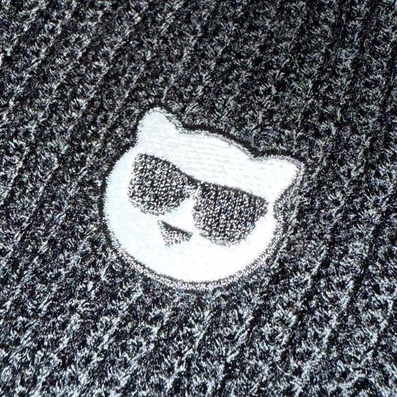 Karl Lagerfeld Black Beanie with Fun Icon Design - Picture 4 of 4